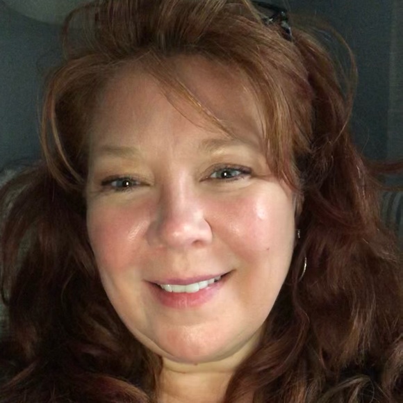 Meet your Posher, Stacy - Picture 1 of 1